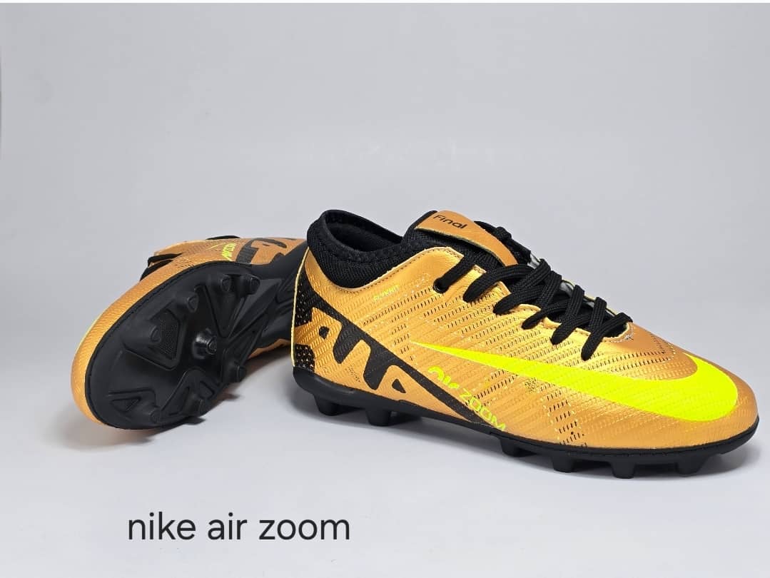 نایک ایر فوتبال مردانه